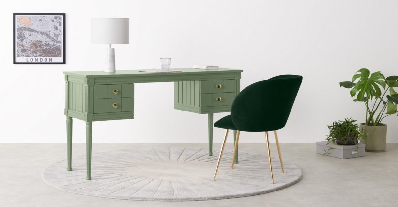 Made.com : une allure antique qui donne envie d'y passer du temps Made.com : une allure antique qui donne envie d'y passer du temps