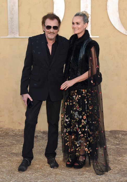 Laeticia Hallyday : un déplacement de cercueil qui ne passe pas Laeticia Hallyday : un déplacement de cercueil qui ne passe pas