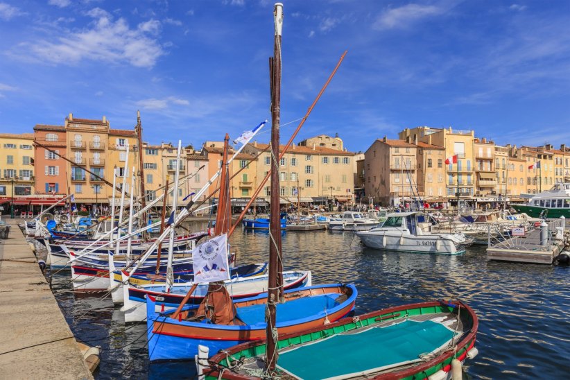 Chanter "Do you do you Saint-Tropez ?" sur la Côte d'Azur Chanter "Do you do you Saint-Tropez ?" sur la Côte d'Azur