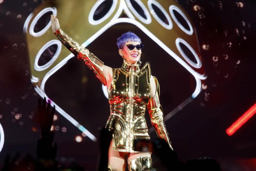 Katy Perry accusée d'agression sexuelle Katy Perry accusée d'agression sexuelle