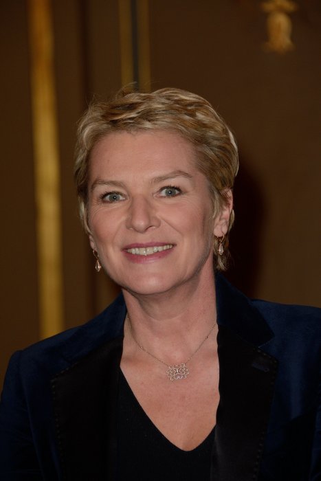 Élise Lucet ne présentera plus le JT de 13h Élise Lucet ne présentera plus le JT de 13h