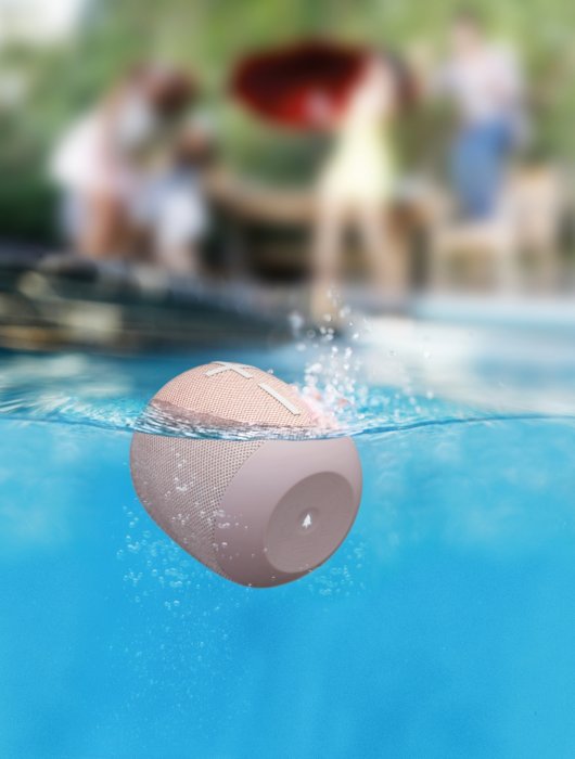 Enceinte étanche Ultimate Ears : la musique au bord de l'eau Enceinte étanche Ultimate Ears : la musique au bord de l'eau