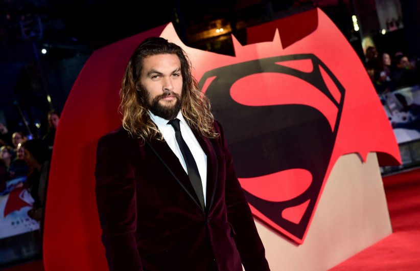 Jason Momoa : la barbe au naturel Jason Momoa : la barbe au naturel