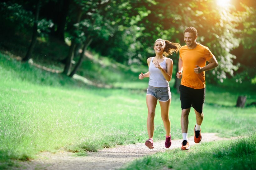 Courir avec un(e) partenaire moins ou plus expérimenté(e) Courir avec un(e) partenaire moins ou plus expérimenté(e)
