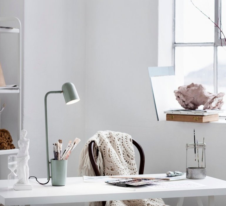 Une lampe deux-en-un Une lampe deux-en-un