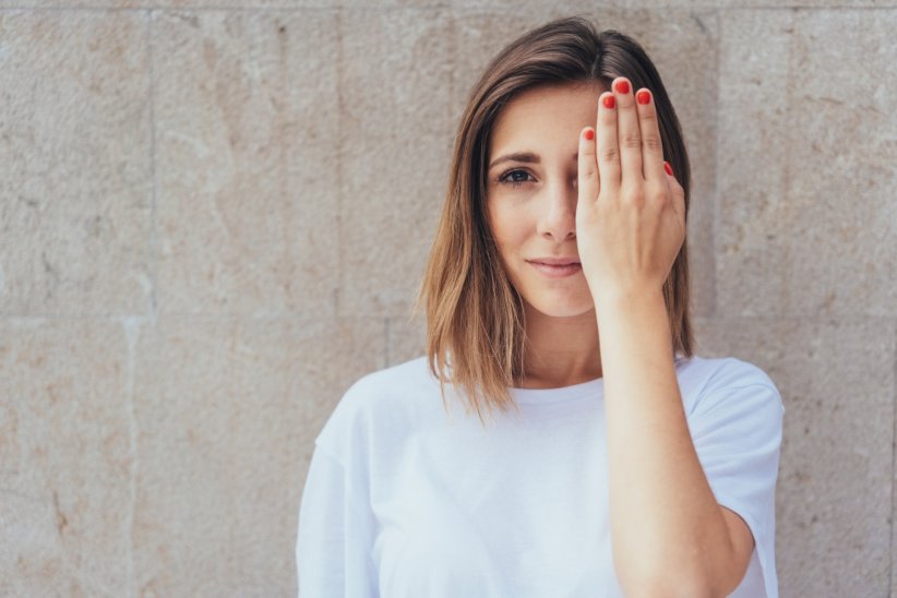 Tester sa vue pour détecter les signes évocateurs d'une DMLA Tester sa vue pour détecter les signes évocateurs d'une DMLA