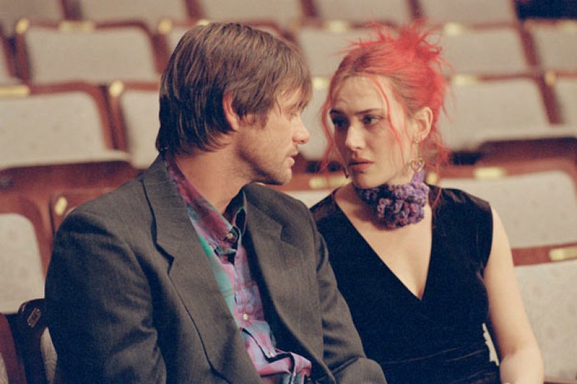Les colorations flashy de Kate Winslet dans Eternal Sunshine of the Spotless Mind (2003) Les colorations flashy de Kate Winslet dans Eternal Sunshine of the Spotless Mind (2003)