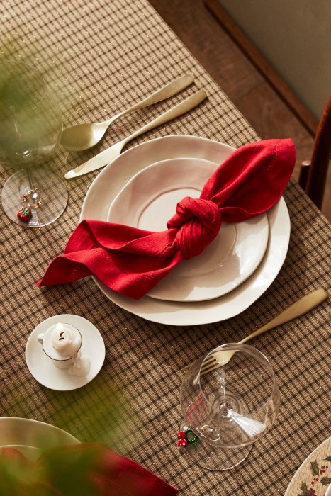 Une table minimaliste Une table minimaliste