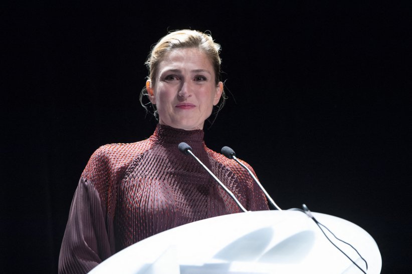 Julie Gayet a lancé une campagne de sensibilisation Julie Gayet a lancé une campagne de sensibilisation