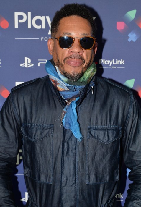 JoeyStarr, ami avec des stars de la boxe thaï JoeyStarr, ami avec des stars de la boxe thaï