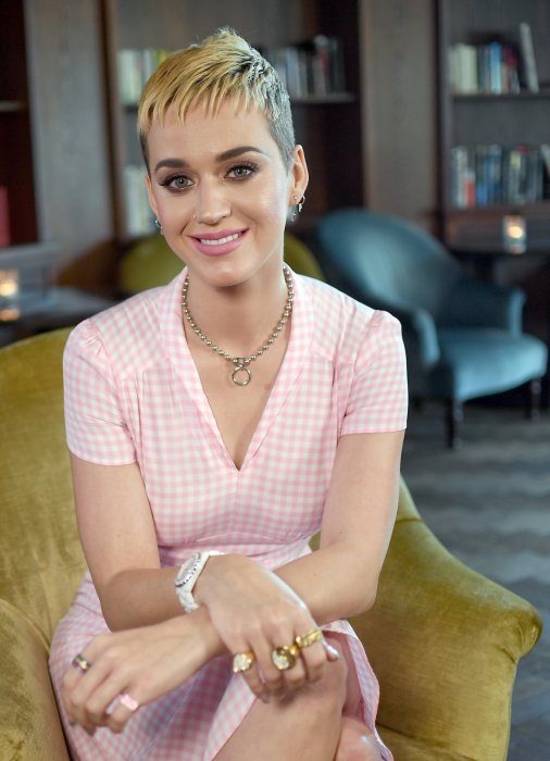 Katy Perry sort un nouvel album très "girl power" Katy Perry sort un nouvel album très "girl power"