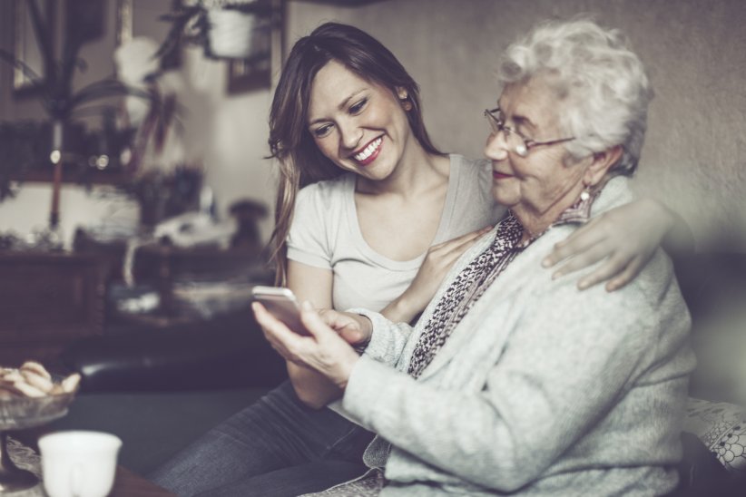 Senior Senior, l'application pour aider des personnes âgées Senior Senior, l'application pour aider des personnes âgées
