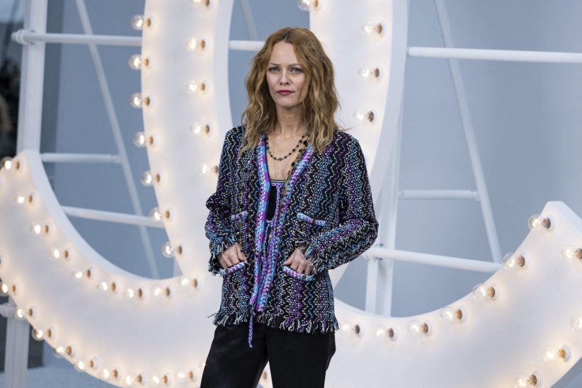 Vanessa Paradis : des notes moyennes en raison de sa carrière Vanessa Paradis : des notes moyennes en raison de sa carrière