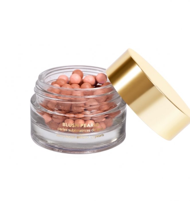 Un blush illuminateur Un blush illuminateur