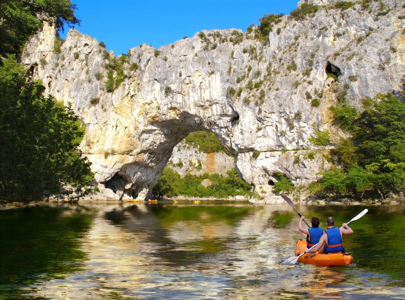 Tentez la descente de l'Ardèche Tentez la descente de l'Ardèche