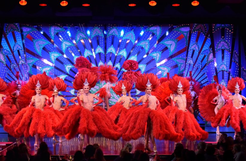 Le Moulin Rouge : le cabaret qui inspire les stars et le cinéma Le Moulin Rouge : le cabaret qui inspire les stars et le cinéma