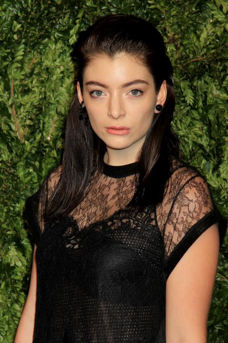 Lorde déclare la guerre à Photoshop Lorde déclare la guerre à Photoshop