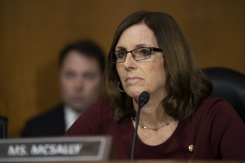 Martha McSally : la sénatrice affirme avoir été violée à l'armée Martha McSally : la sénatrice affirme avoir été violée à l'armée
