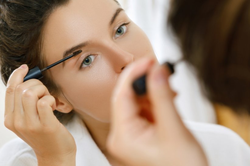 Peigner ses sourcils Peigner ses sourcils