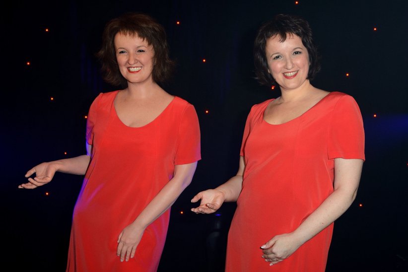 Anne Roumanoff : une statue de cire au large sourire Anne Roumanoff : une statue de cire au large sourire