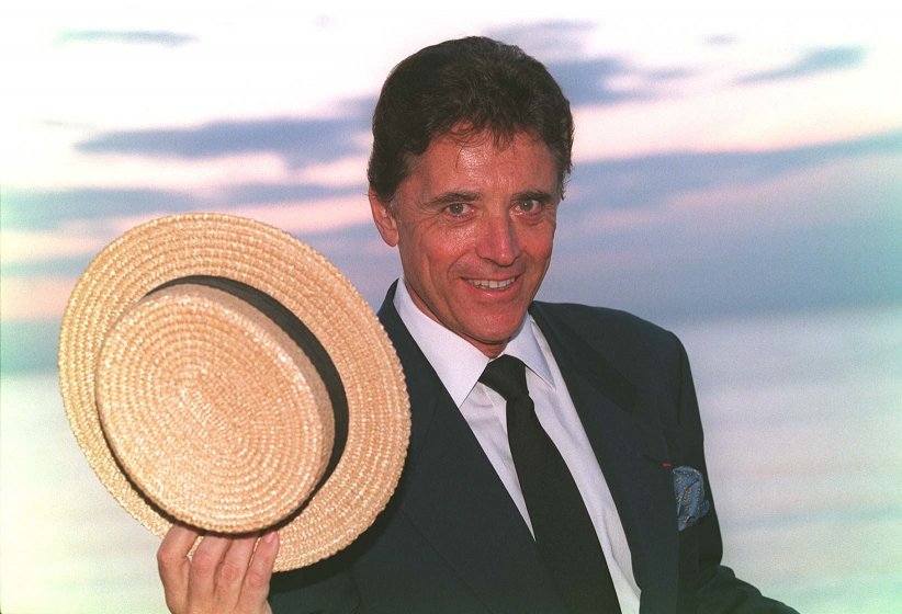 Sacha Distel : trois cancer dont un de la peau Sacha Distel : trois cancer dont un de la peau
