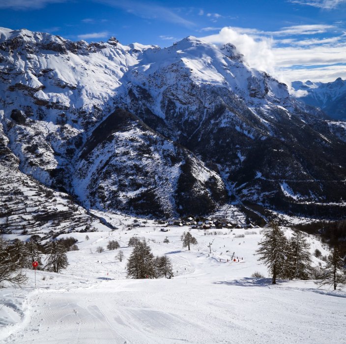 Pelvoux-Vallouise : le ski détente dans un superbe cadre Pelvoux-Vallouise : le ski détente dans un superbe cadre