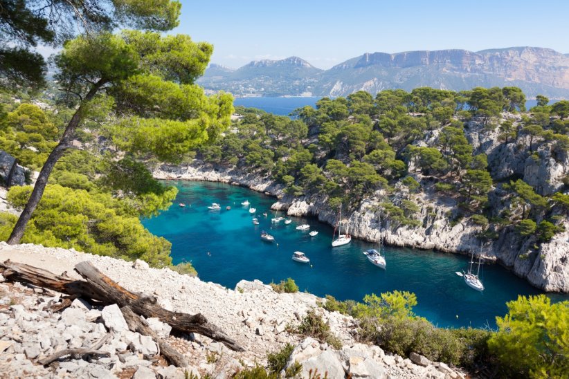 Le paradis sauvage des calanques entre Marseille et la Ciotat Le paradis sauvage des calanques entre Marseille et la Ciotat