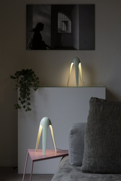 Une lampe pour croire aux OVNI Une lampe pour croire aux OVNI