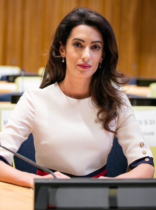 Amal Clooney attaque Daesh en justice Amal Clooney attaque Daesh en justice