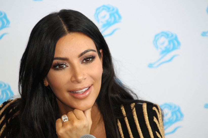 Kim Kardashian : des fêtes de Noël démesurées Kim Kardashian : des fêtes de Noël démesurées