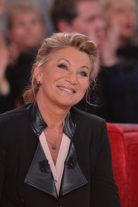 Sheila : admirative depuis toujours d'une danseuse classique Sheila : admirative depuis toujours d'une danseuse classique