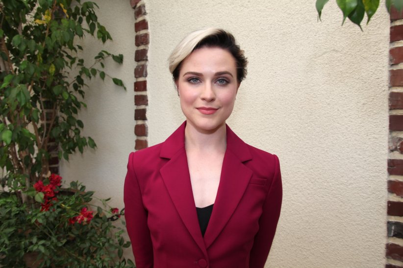Evan Rachel Wood envisage de passer le concours du barreau Evan Rachel Wood envisage de passer le concours du barreau
