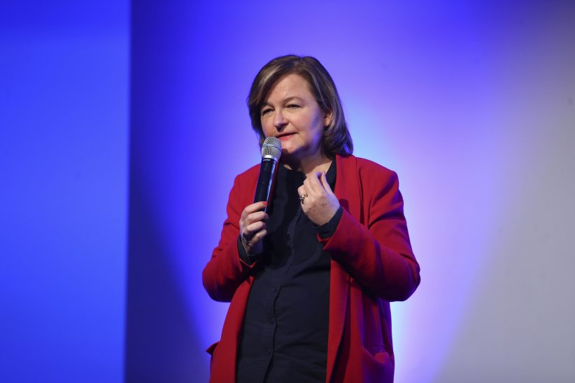 Nathalie Loiseau est favorable à l'accueil d'Edward Snowden en France Nathalie Loiseau est favorable à l'accueil d'Edward Snowden en France