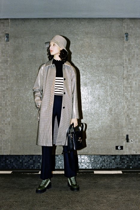 Un look sobre et élégant Un look sobre et élégant