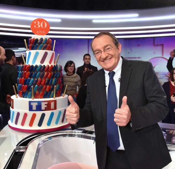 Ses 30 ans à la présentation du JT Ses 30 ans à la présentation du JT