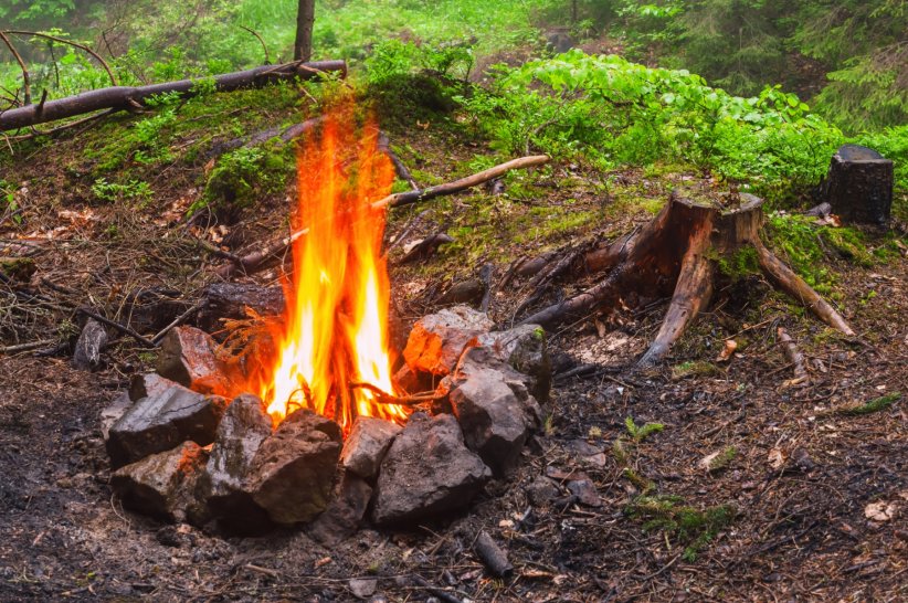 Faites un feu uniquement si c'est autorisé Faites un feu uniquement si c'est autorisé