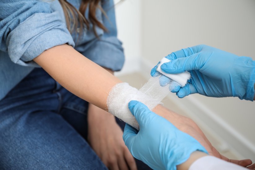 Utilisez un bandage élastique Utilisez un bandage élastique