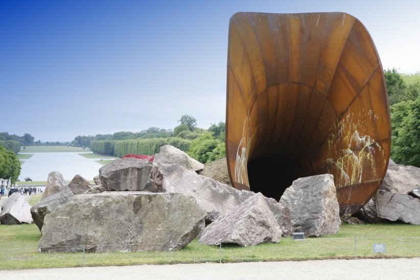 "Dirty Corner" d'Anish Kapoor : recouvert d'insultes "Dirty Corner" d'Anish Kapoor : recouvert d'insultes