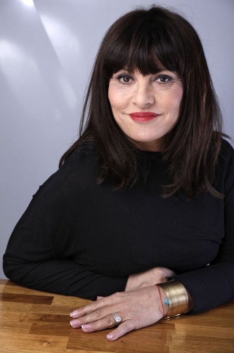 Geneviève Delpech : elle communique avec le défunt chanteur Geneviève Delpech : elle communique avec le défunt chanteur