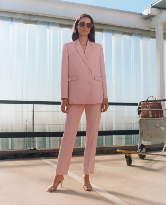 Classe et originale en rose poudrée Classe et originale en rose poudrée