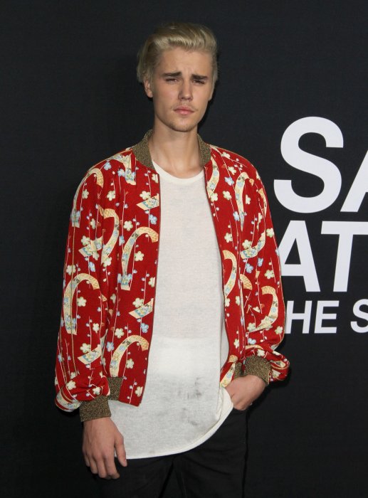 Justin Bieber a l'impression d'être "un animal dans un zoo" Justin Bieber a l'impression d'être "un animal dans un zoo"