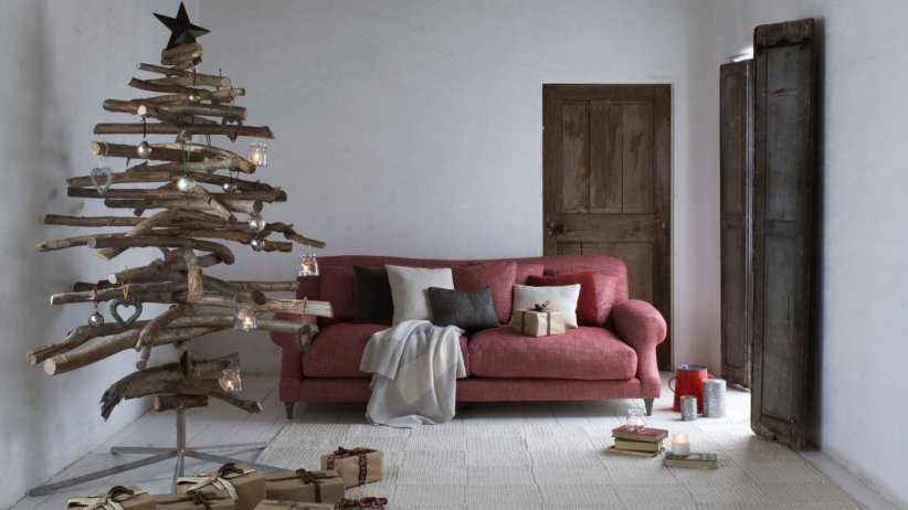Un sapin de Noël qui laisse libre cours au bois Un sapin de Noël qui laisse libre cours au bois
