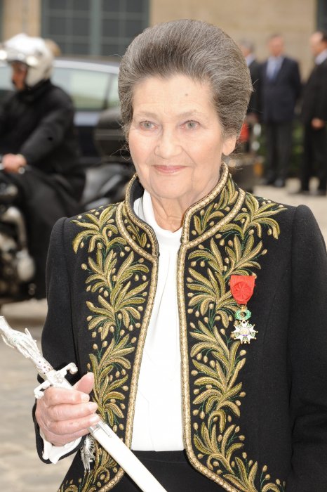 Simone Veil a été hospitalisée Simone Veil a été hospitalisée