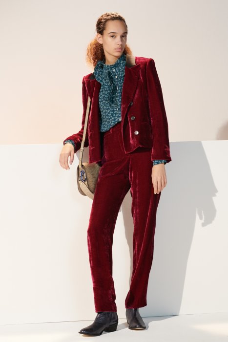 Un tailleur en velours Un tailleur en velours
