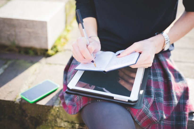 Un stylo connecté pour écrire partout et sur tout Un stylo connecté pour écrire partout et sur tout