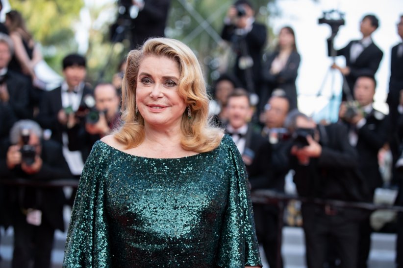 Catherine Deneuve hospitalisée en urgence Catherine Deneuve hospitalisée en urgence
