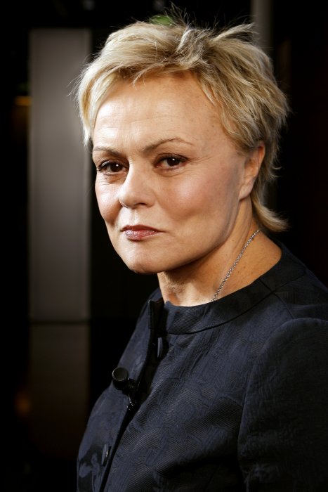 Muriel Robin : quatre dépressions et un burn-out Muriel Robin : quatre dépressions et un burn-out