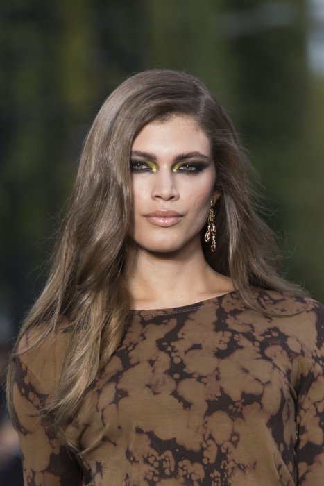 Valentina Sampaio devient la première mannequin transgenre Victoria's Secret Valentina Sampaio devient la première mannequin transgenre Victoria's Secret