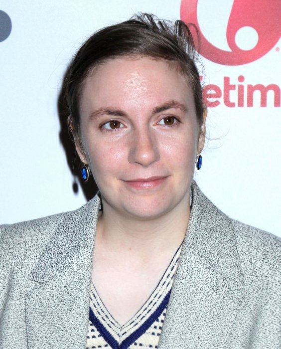 Lena Dunham a la phobie des accidents Lena Dunham a la phobie des accidents