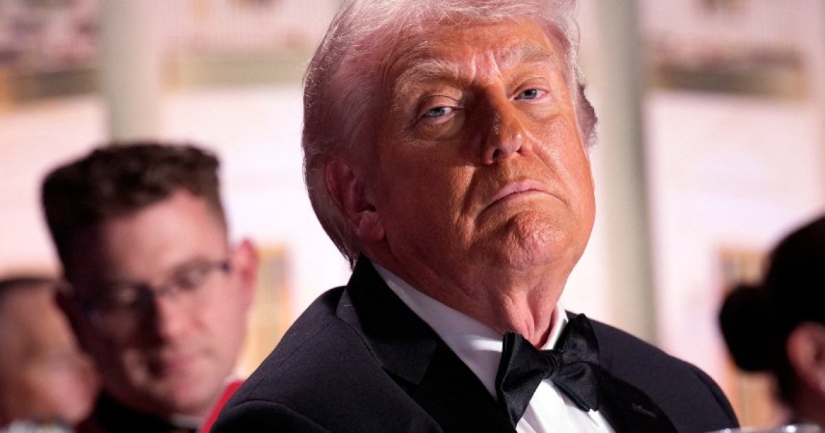 United States: Donald Trump evacuated urgently after shots fired during White House correspondents dinner.